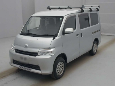 TOYOTA TOWN ACE VAN