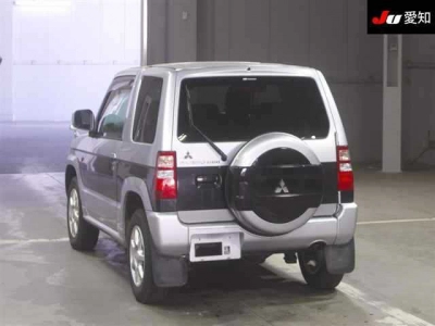 MITSUBISHI PAJERO MINI