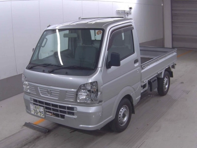 NISSAN NT100 CLIPPER