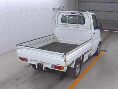 NISSAN CLIPPER TRUCK