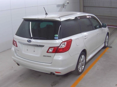 SUBARU EXIGA
