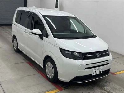 HONDA FREED HYBRID