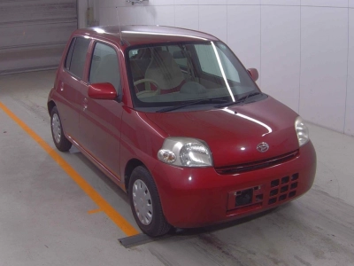 DAIHATSU ESSE