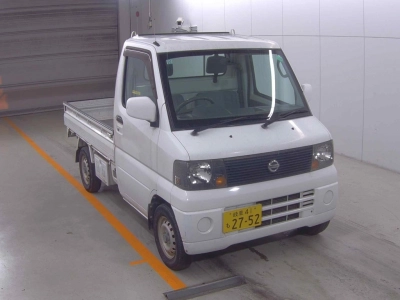 NISSAN CLIPPER TRUCK