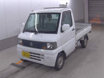 NISSAN CLIPPER TRUCK