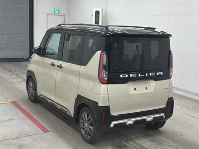 MITSUBISHI DELICA MINI