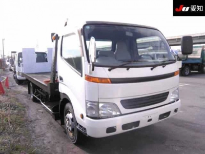 TOYOTA DYNA TRUCK