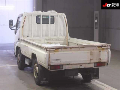 TOYOTA DYNA TRUCK