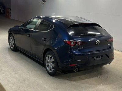 MAZDA MAZDA3 FASTBACK