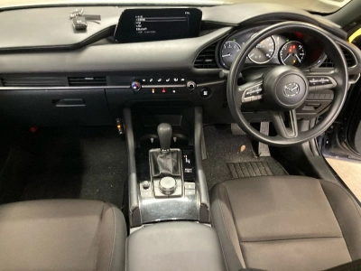 MAZDA MAZDA3 FASTBACK