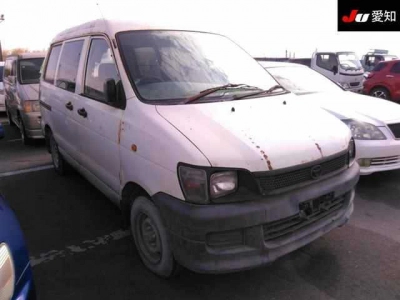 TOYOTA TOWN ACE VAN