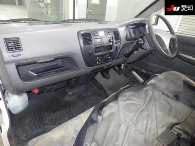 TOYOTA LITE ACE TRUCK