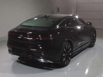 TOYOTA CROWN CROSSOVER