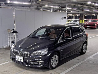 BMW 2 SERIES