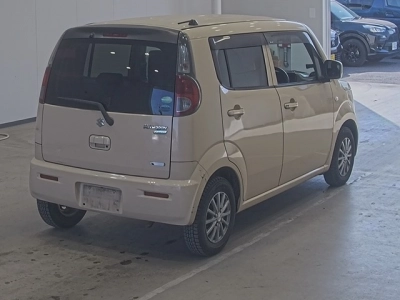 SUZUKI MRWAGON