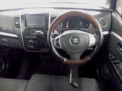 SUZUKI WAGON R STINGRAY