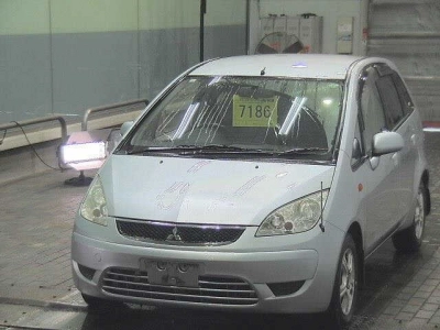 MITSUBISHI COLT PLUS