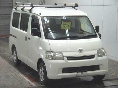 TOYOTA LITE ACE VAN