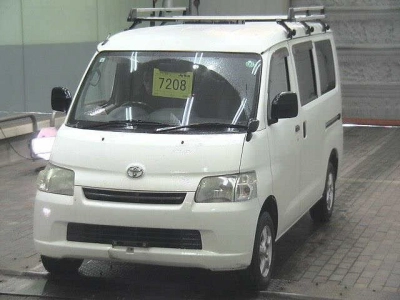 TOYOTA LITE ACE VAN