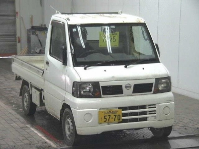 NISSAN CLIPPER