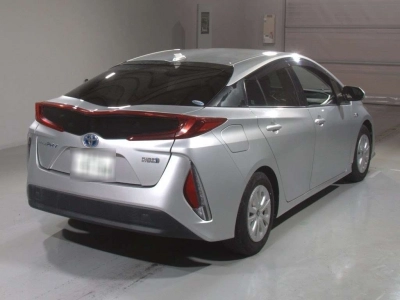 TOYOTA PRIUS PHV