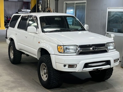 TOYOTA HILUX SURF