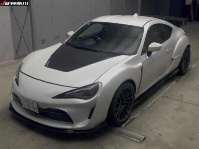 SUBARU BRZ