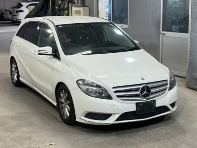 MERCEDES BENZ B CLASS