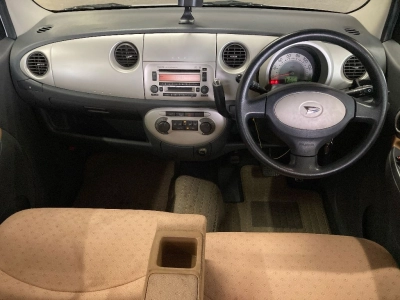DAIHATSU MOVE LATTE