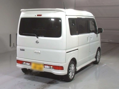 NISSAN NV100 CLIPPER RIO
