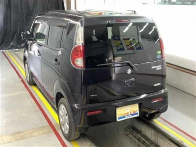 SUZUKI MRWAGON
