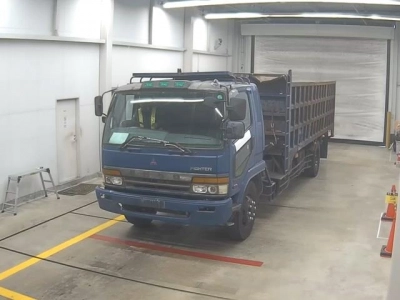 MITSUBISHI FUSO FIGHTER