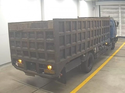 MITSUBISHI FUSO FIGHTER