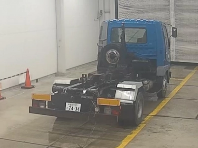 MITSUBISHI FUSO FIGHTER