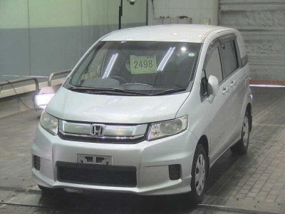 HONDA FREED SPIKE