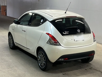 CHRYSLER YPSILON