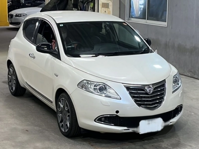 CHRYSLER YPSILON
