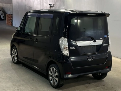 MITSUBISHI EK SPACE CUSTOM