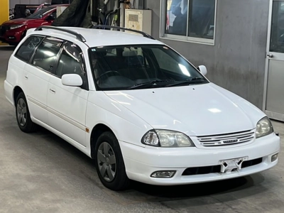 TOYOTA CALDINA