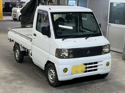 MITSUBISHI MINICAB TRUCK