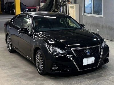TOYOTA CROWN HYBRID