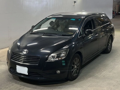 TOYOTA MARK X ZIO