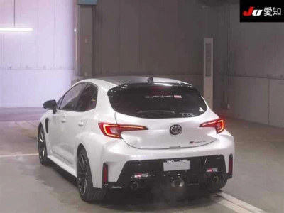 TOYOTA GR COROLLA