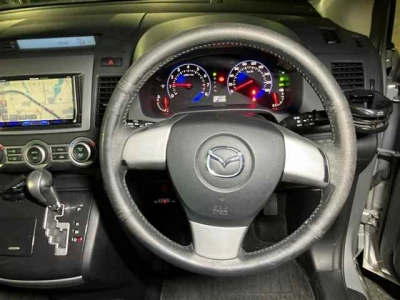 MAZDA MPV