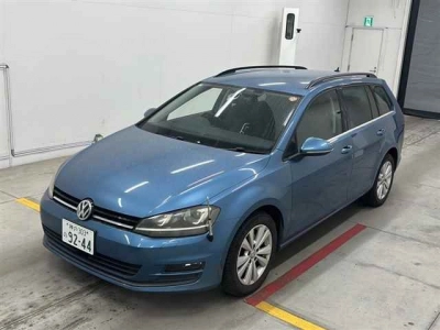 VOLKSWAGEN GOLF VARIANT