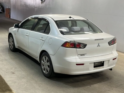 MITSUBISHI GALANT FORTIS