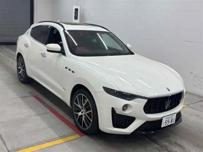 MASERATI LEVANTE