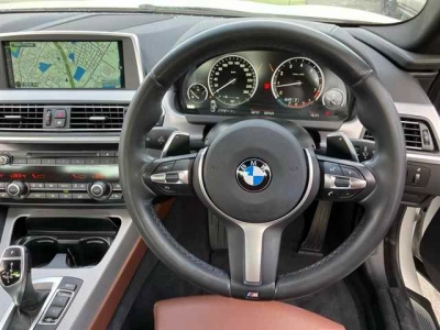 BMW 6 SERIES