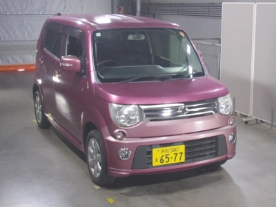 SUZUKI MRWAGON