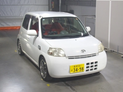 DAIHATSU ESSE
